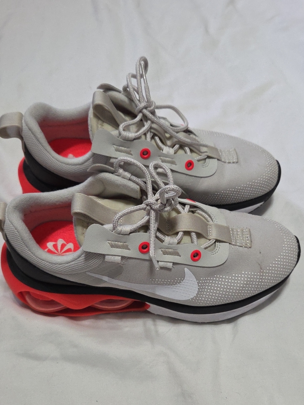 Nike Air Max-Style Running Sneakers - Picture 7 of 10